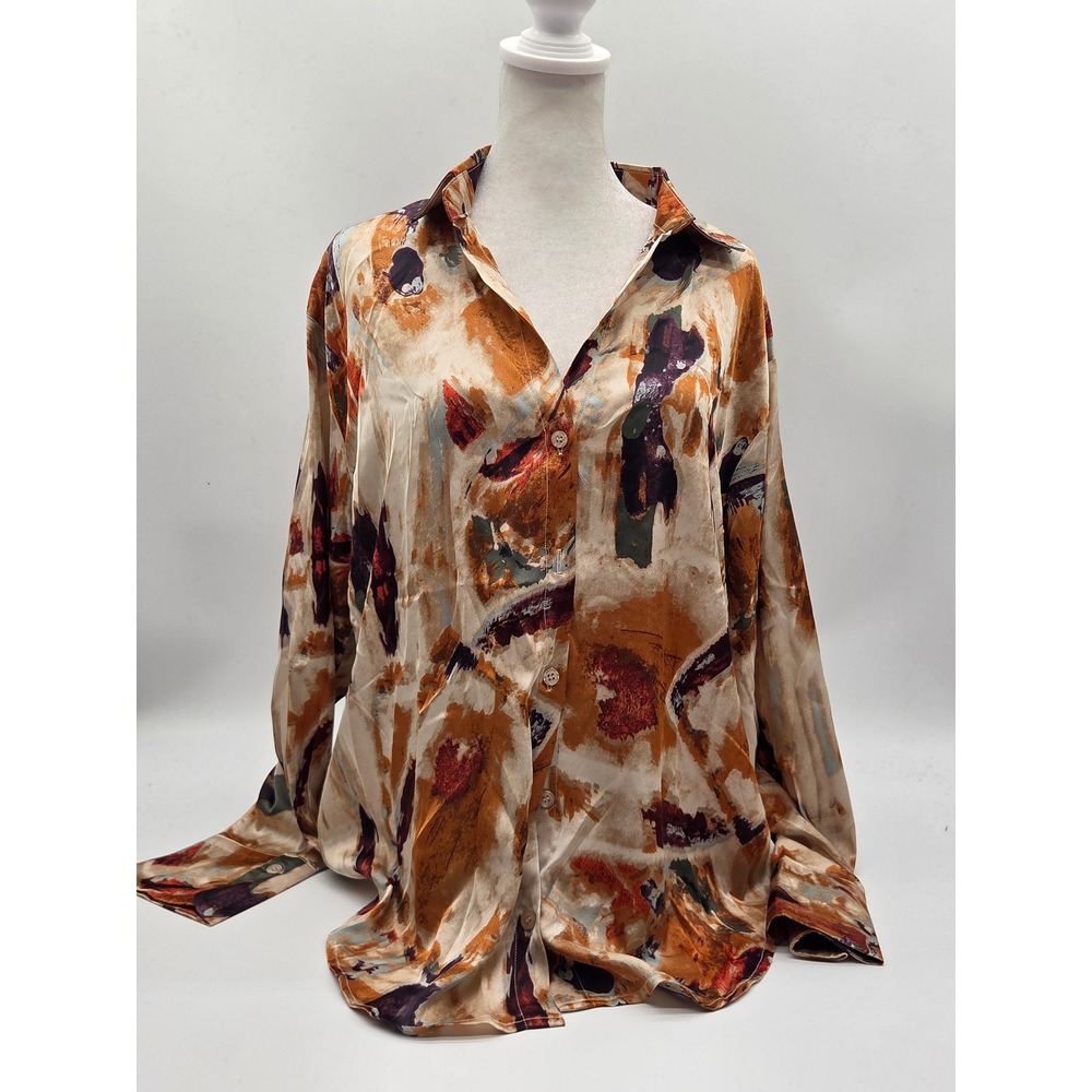 Fashion Nova Work Crush Satin Printed Shirt Size S Ivory Combo NWT 101-677